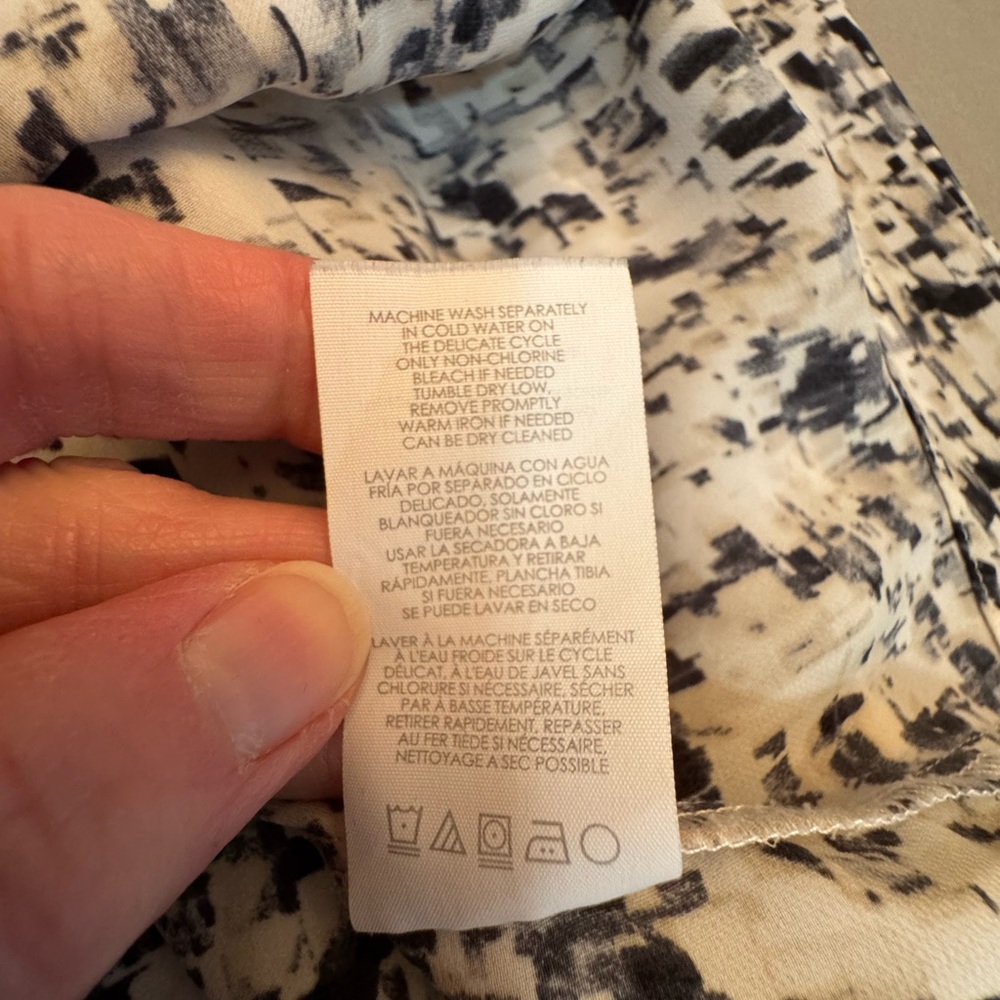 CAbi Long Sleeve Blouse - Picture 7 of 7
